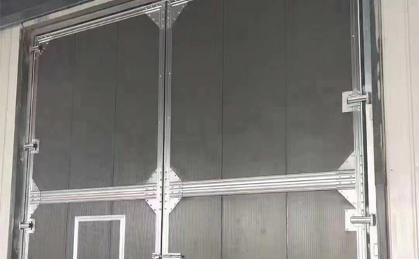 碌曲兰州厂房碌曲工业门选购与使用指南:打造高效安全的生产环境 碌曲兰州厂房碌曲工业门选购与使用指南:打造高效安全的生产环境