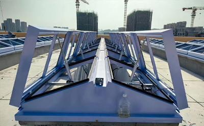 碌曲排烟窗的设置要求