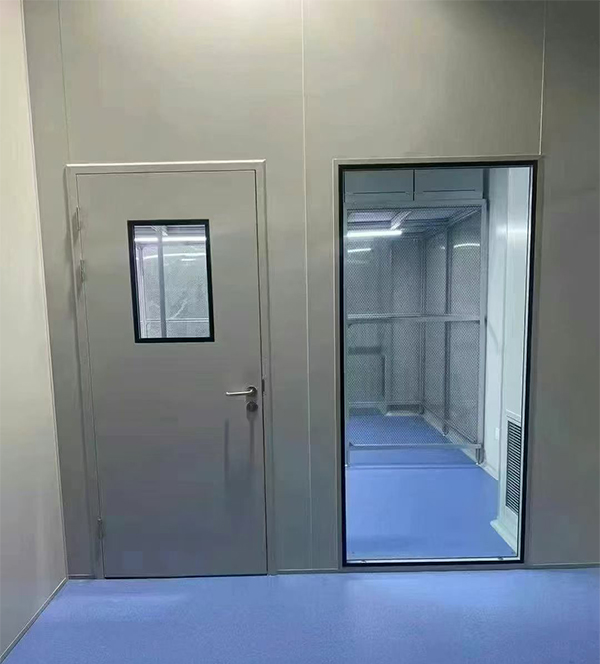 学校教学楼完成碌曲防火门标准化安装 学校教学楼完成碌曲防火门标准化安装